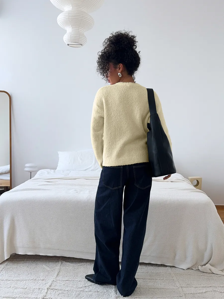 Джемпер вязаный пушистый шерстяной